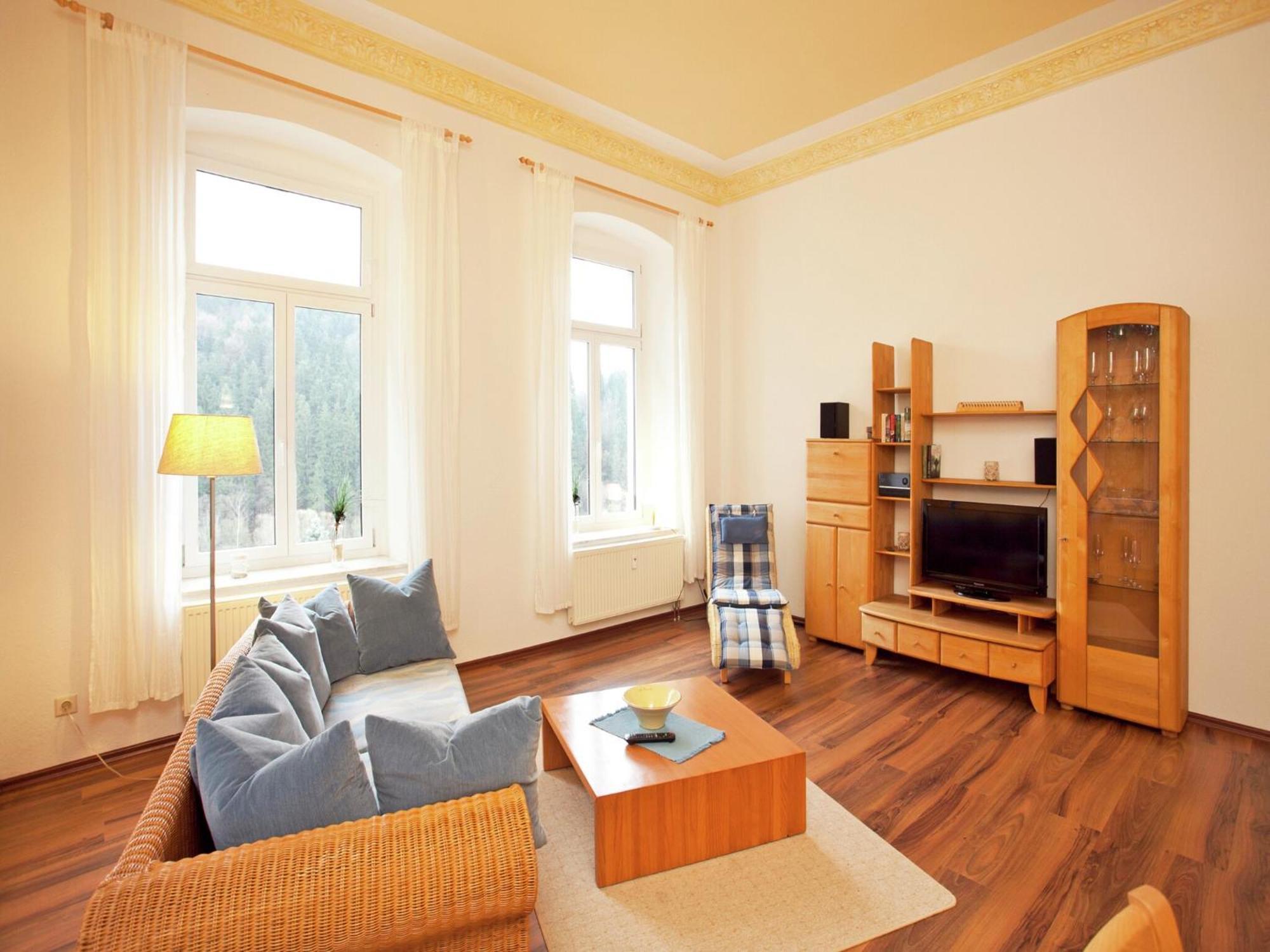 Alluring Villa In Grunhainichen Borstendorf With Garden Leubsdorf Exterior foto